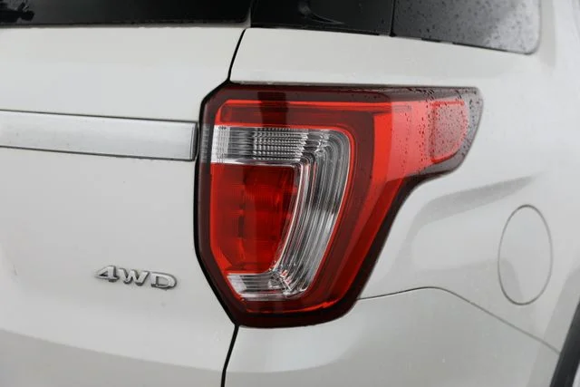 Used 2017 White Ford XLT image 37