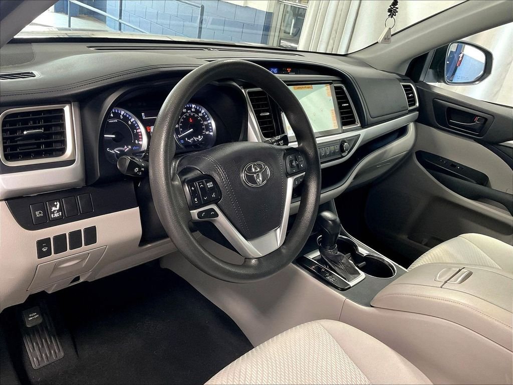 Used 2019 Gray Toyota LE image 8
