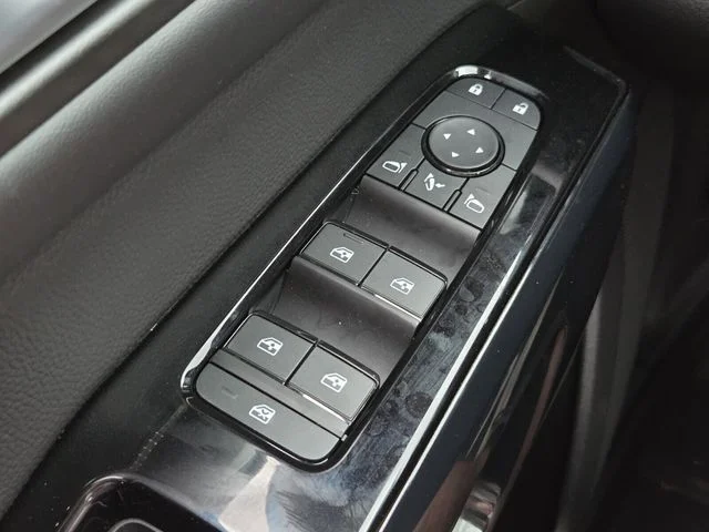 New 2026 Scarlet Ember Tintcoat Nissan Platinum image 25
