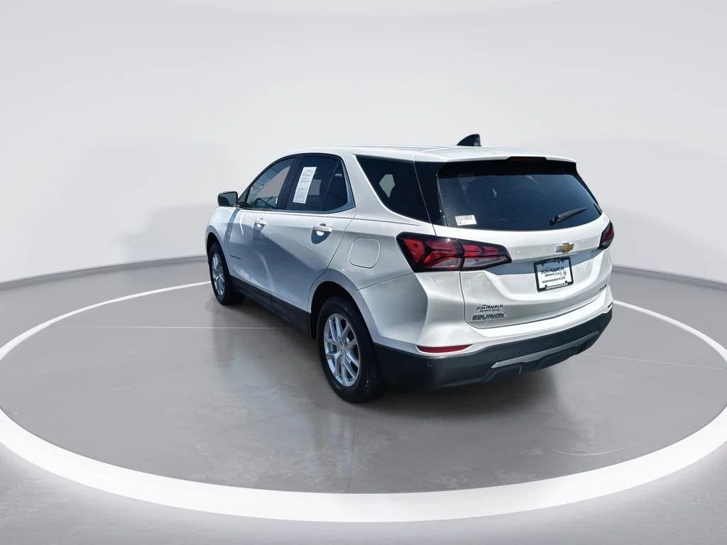 Used 2024 White Chevrolet LT image 6