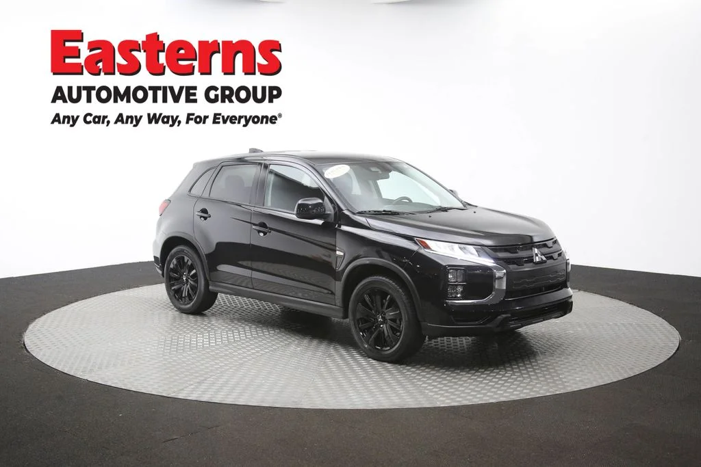 Used 2023 Black Mitsubishi 2.0 LE image 47