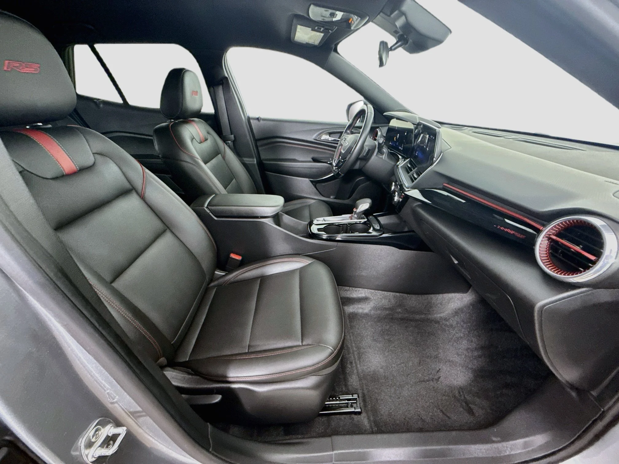 Used 2024 Sterling Gray Metallic Chevrolet 2RS image 29