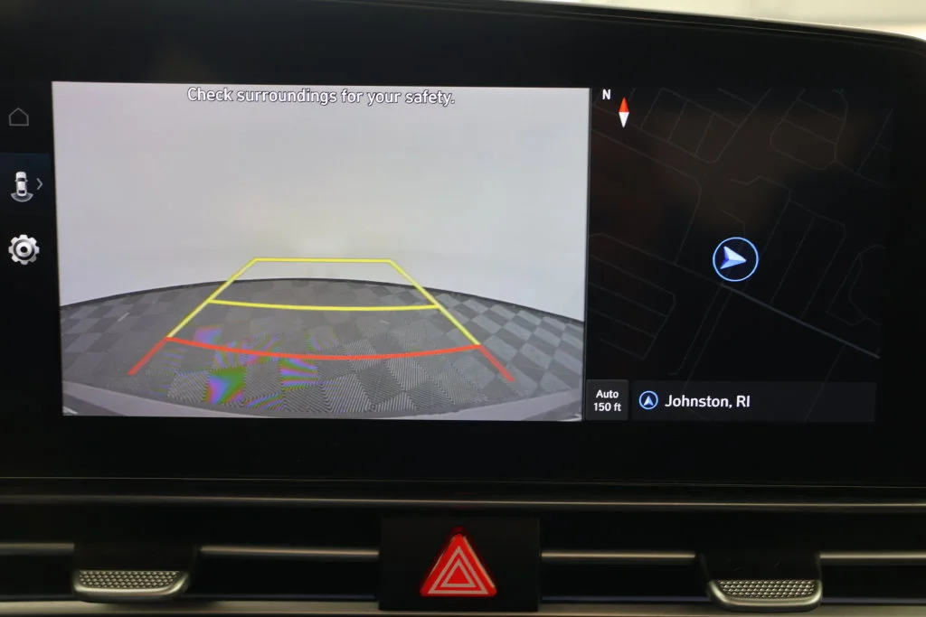 Used 2025 Fluid Metal Hyundai SEL Convenience image 18