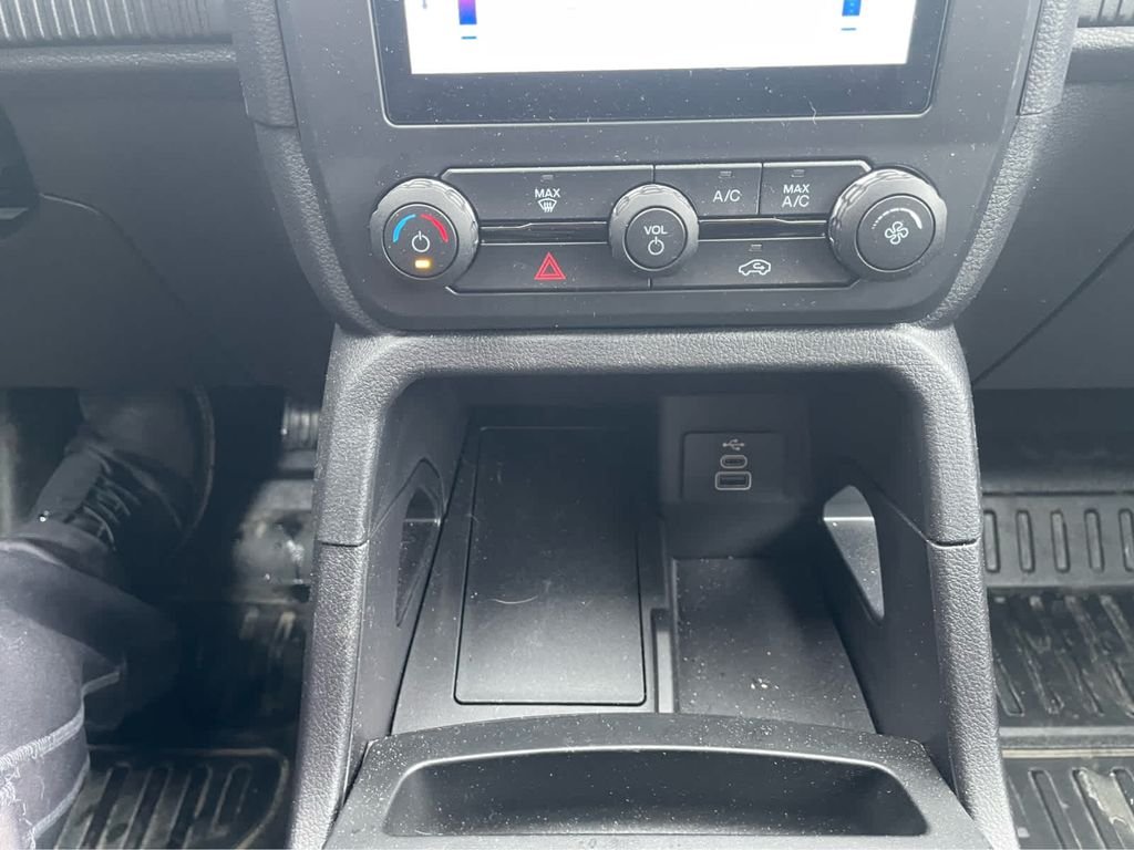 Used 2025 Gray Ford XL image 23