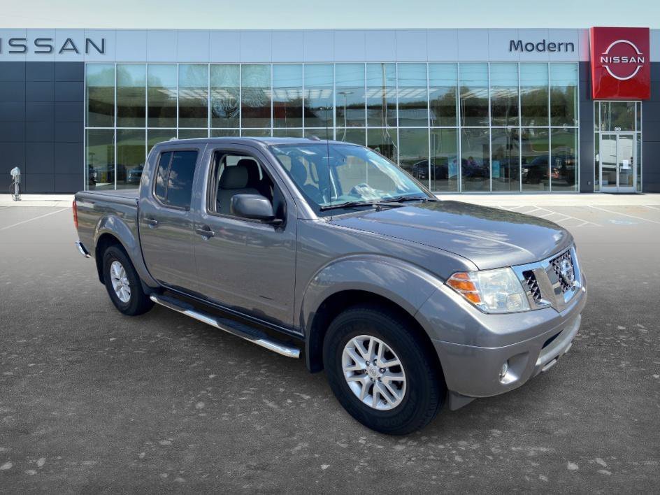Used 2018 Gun Metallic Nissan SV V6 image 3