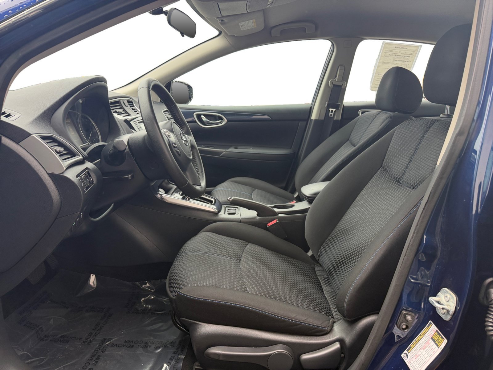 Used 2018 Deep Blue Pearl Nissan SR image 8