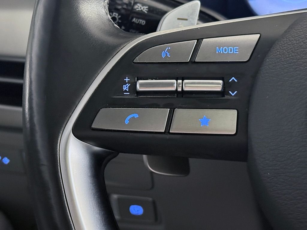Used 2024 Black Hyundai SEL image 49