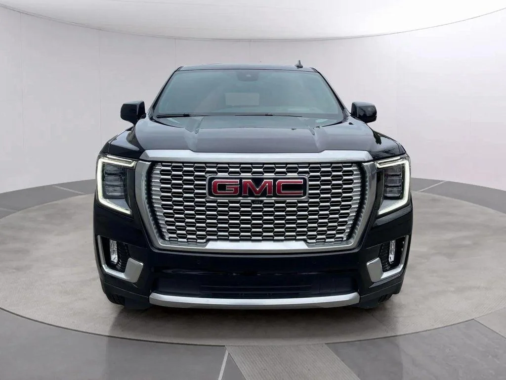Used 2024 Onyx Black GMC Denali image 8