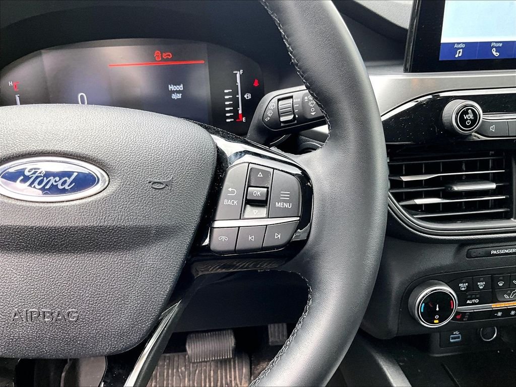 Used 2023 Red Metallic Ford Active image 24