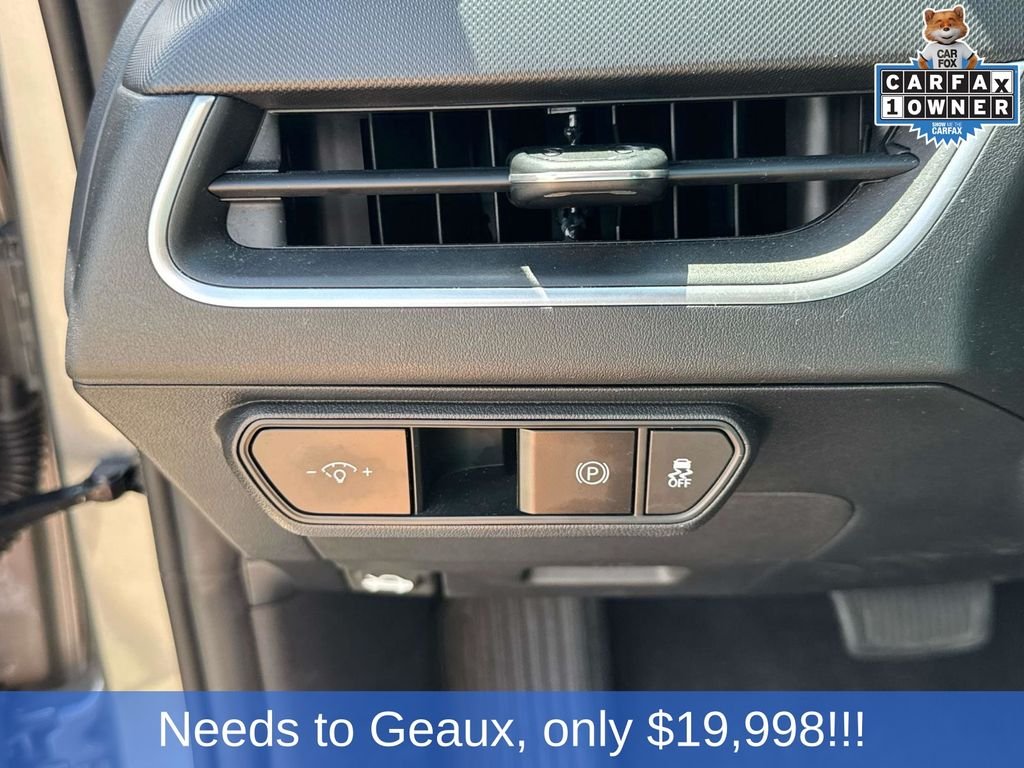 Used 2025 Gray Kia LXS image 37
