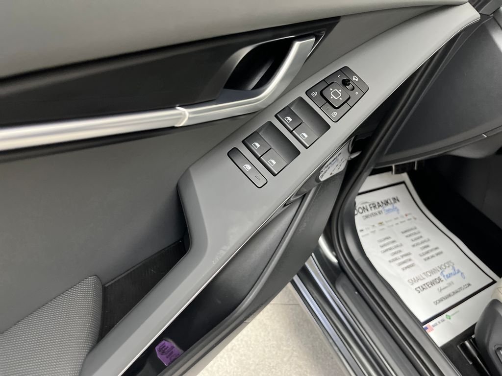 Used 2025 Gray Kia EX Touring image 10