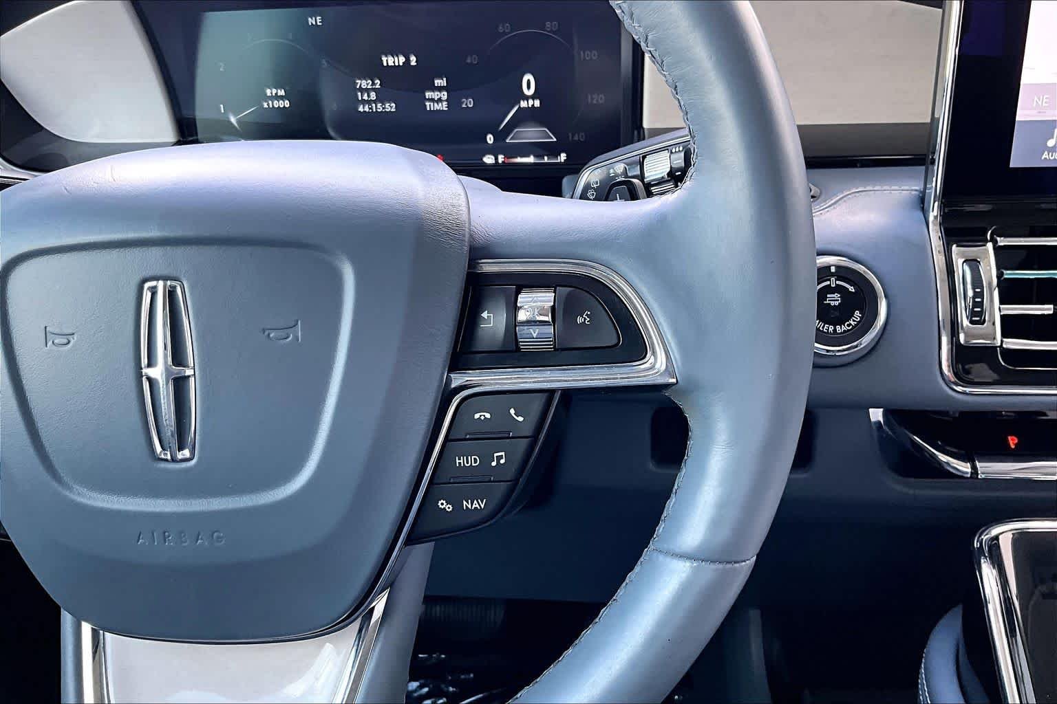 Used 2018 Chroma Crystal Blue Lincoln Black Label image 22