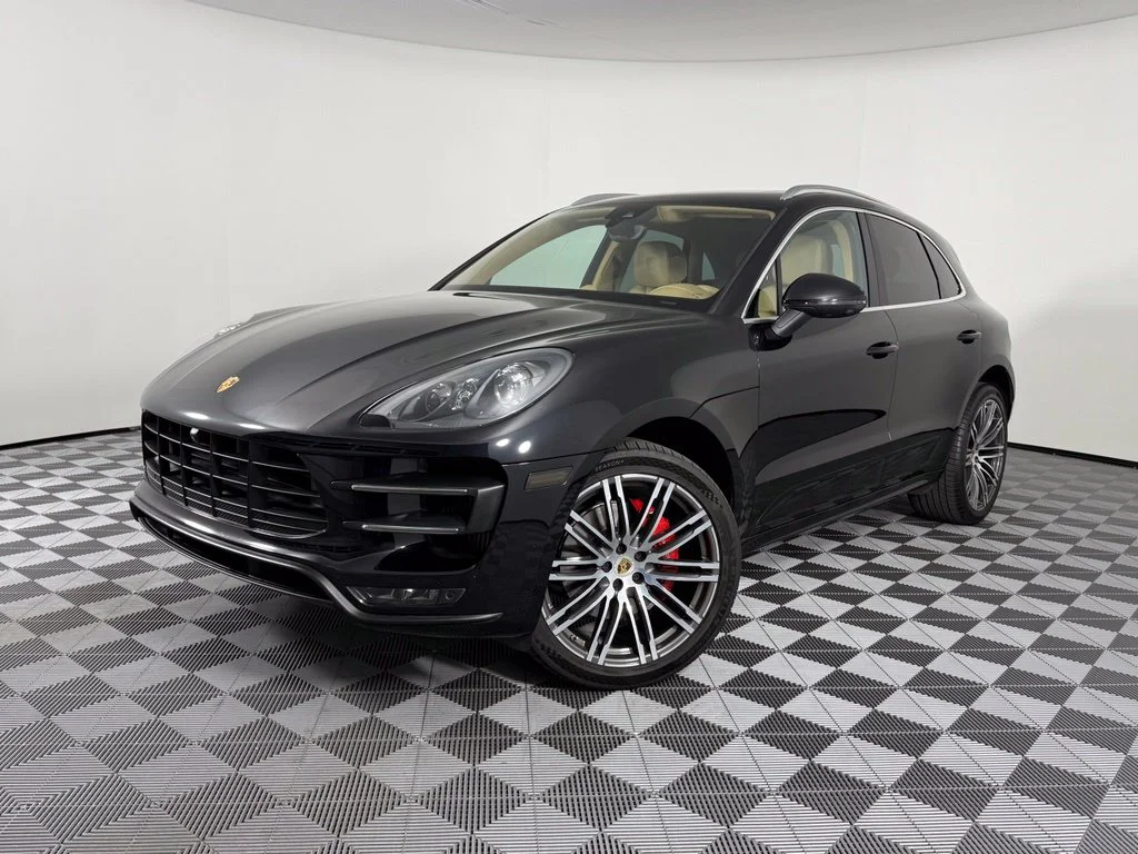2015 Porsche Macan