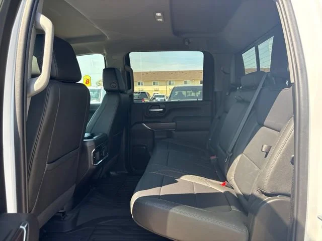 Used 2023 SUMMIT WHITE GMC SLT image 33