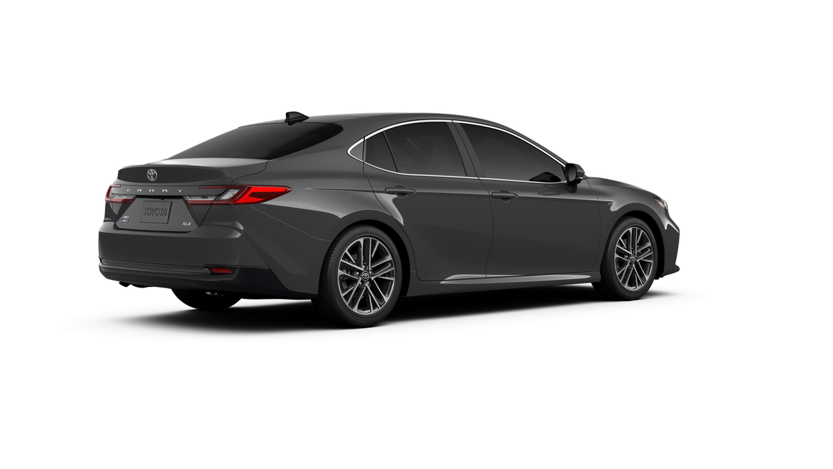 2026 Toyota Camry XLE - Photo 28