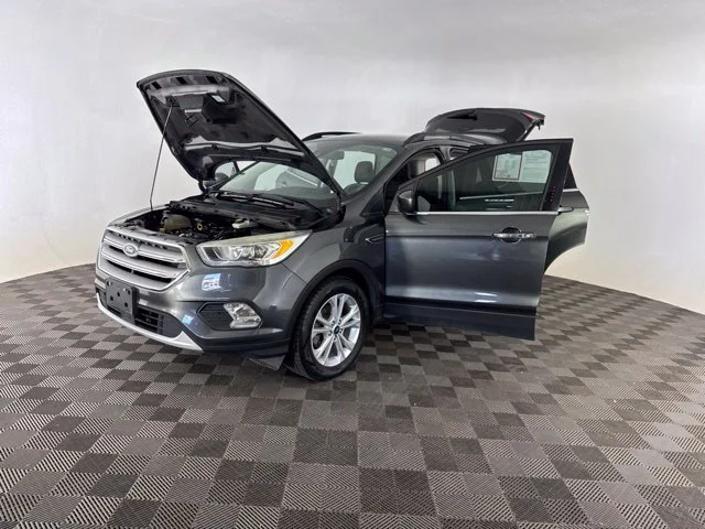 Used 2019 Gray Ford SEL image 15