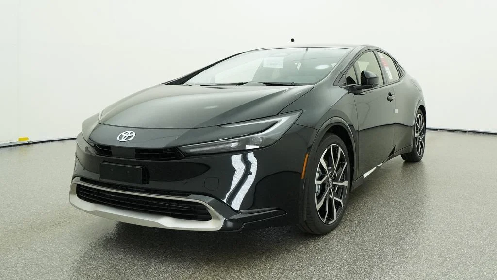 New 2026 Midnight Black Metallic Toyota XSE image 13