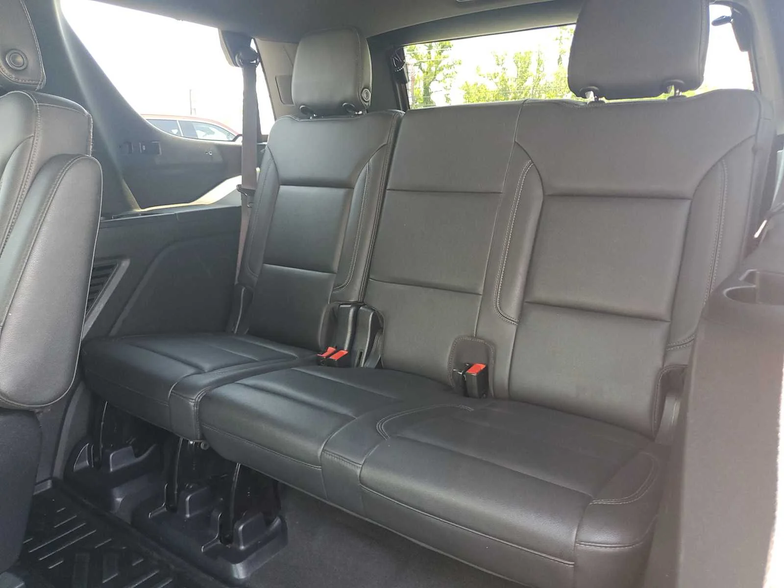 Used 2021 GRAYWOOD METALLIC Chevrolet Z71 image 15