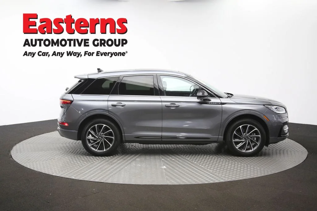 Used 2023 Gray Lincoln Grand Touring image 47