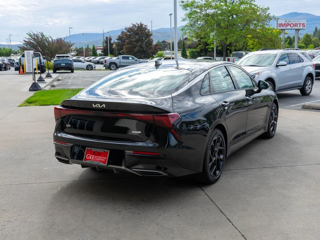 New 2026 Aurora Black Pearl Kia GT-Line AWD image 7