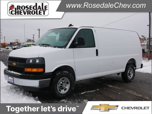 2025 Chevrolet Express 3500 Work Van HD's photo