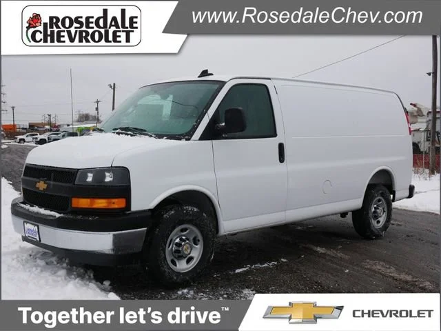 2025 Chevrolet Express 3500 Work Van HD's photo