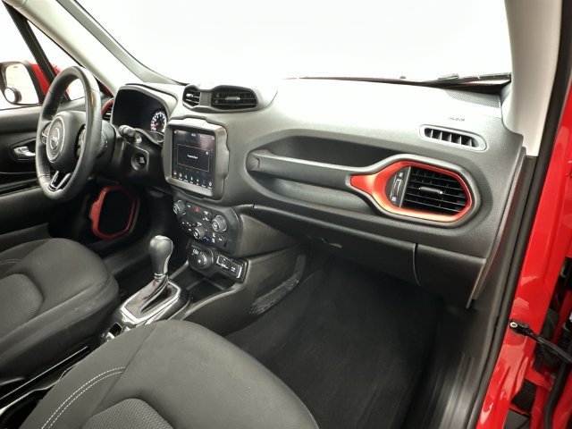 2022 Jeep Renegade Red Edition - Photo 13