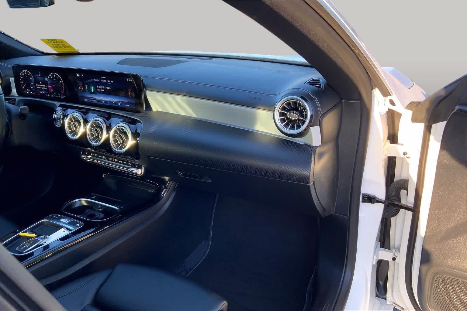 Used 2025 Polar White Mercedes-Benz CLA 250 image 18