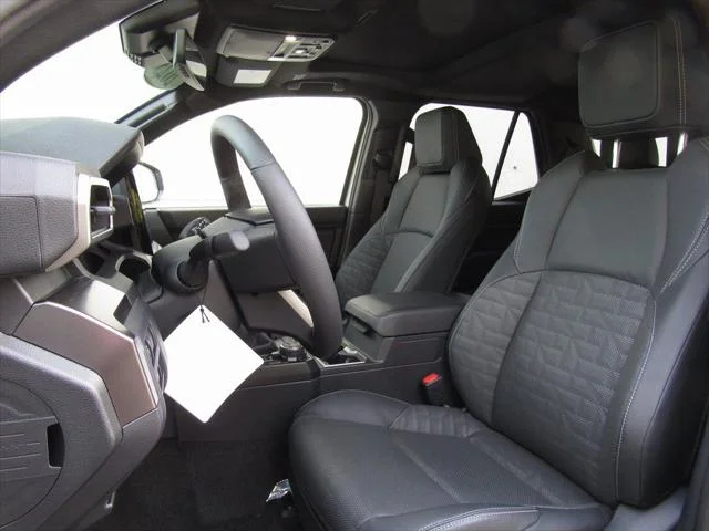 2025 Toyota 4Runner TRD Off-Road Premium - Photo 12