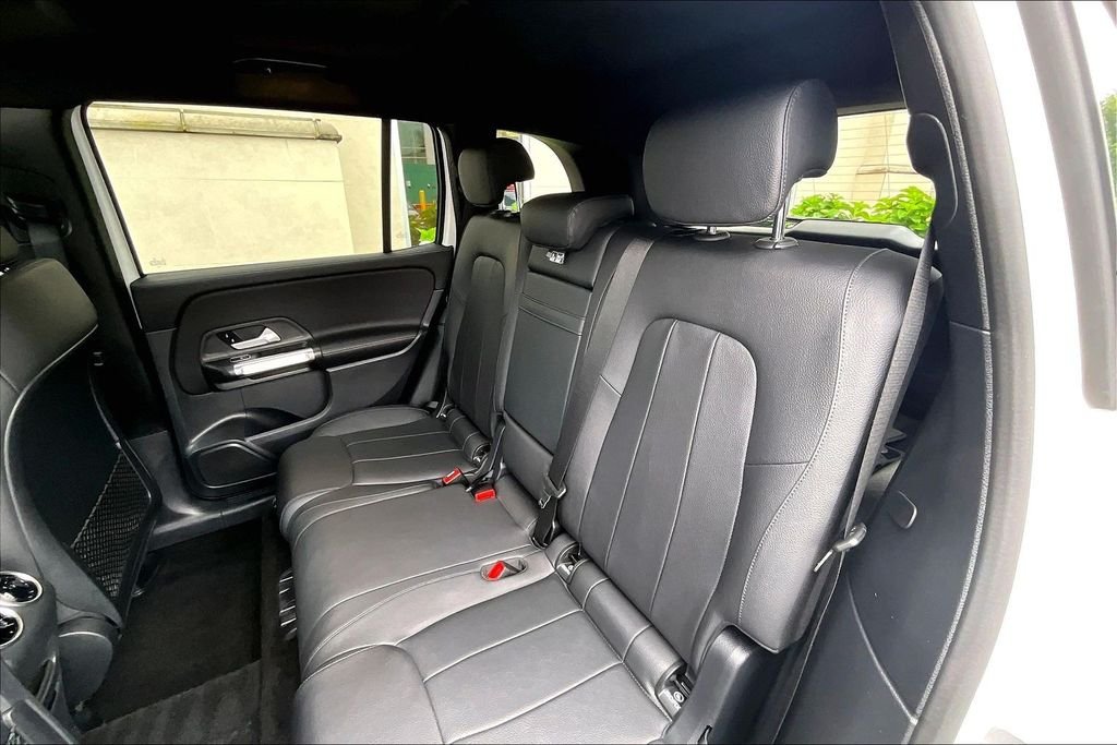 Certified Used 2023 White Mercedes-Benz GLB 250 image 28