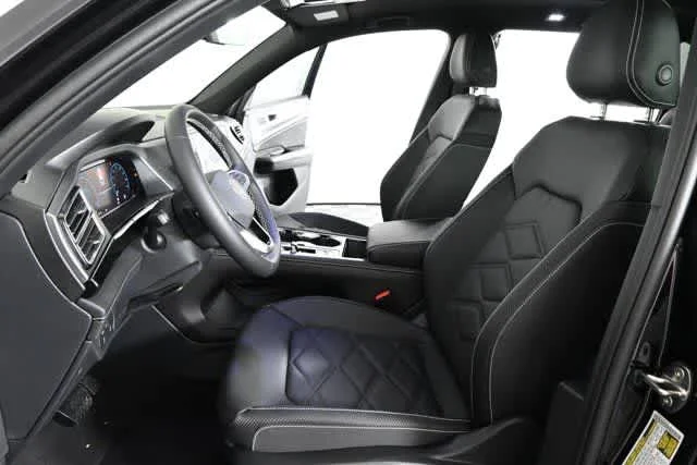 2026 Volkswagen Atlas Cross Sport SE w/Tech - Photo 32