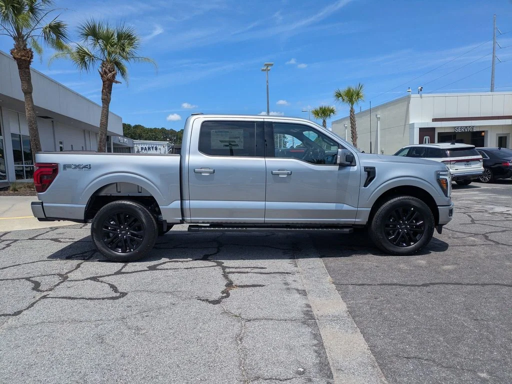 New 2026 Iconic Silver Metallic Ford Lariat image 3
