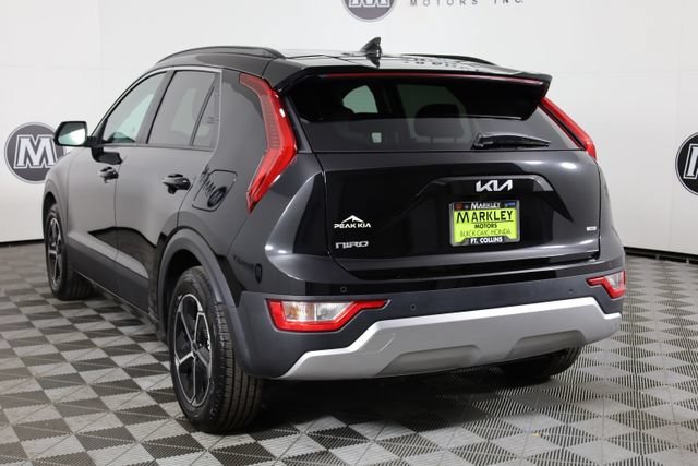 Used 2023 Black Kia EX image 32