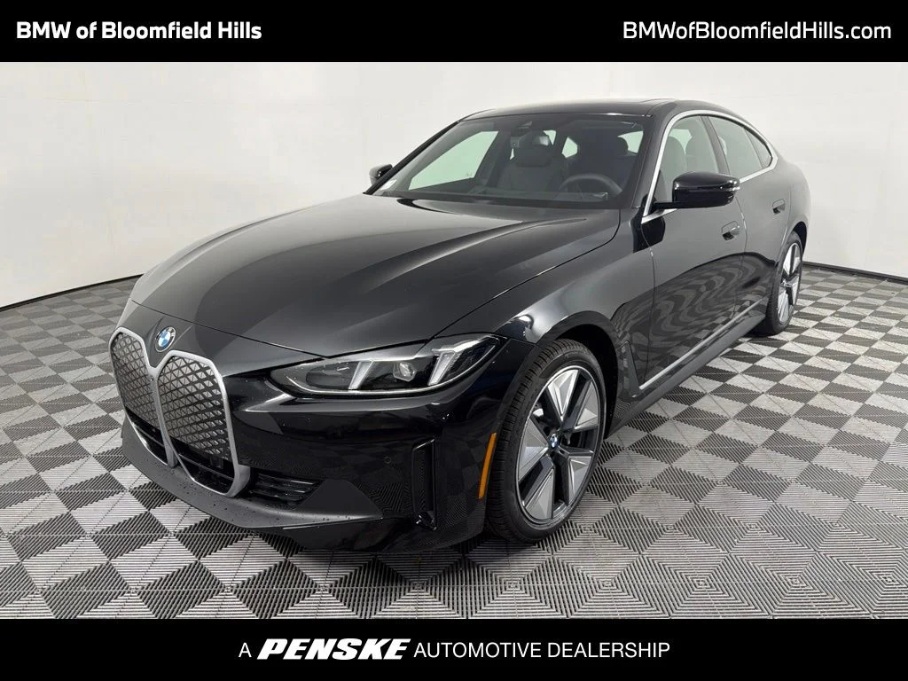 Used 2026 Black Sapphire Metallic BMW xDrive40 image 1