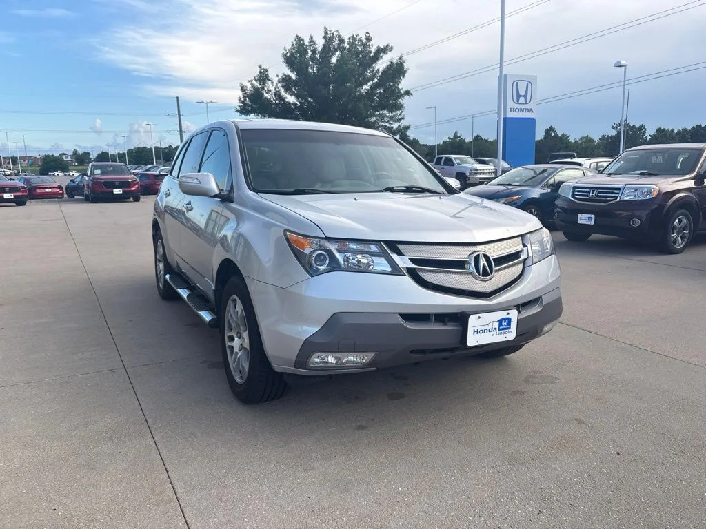 Used 2008 Silver Acura Technology SH-AWD image 3