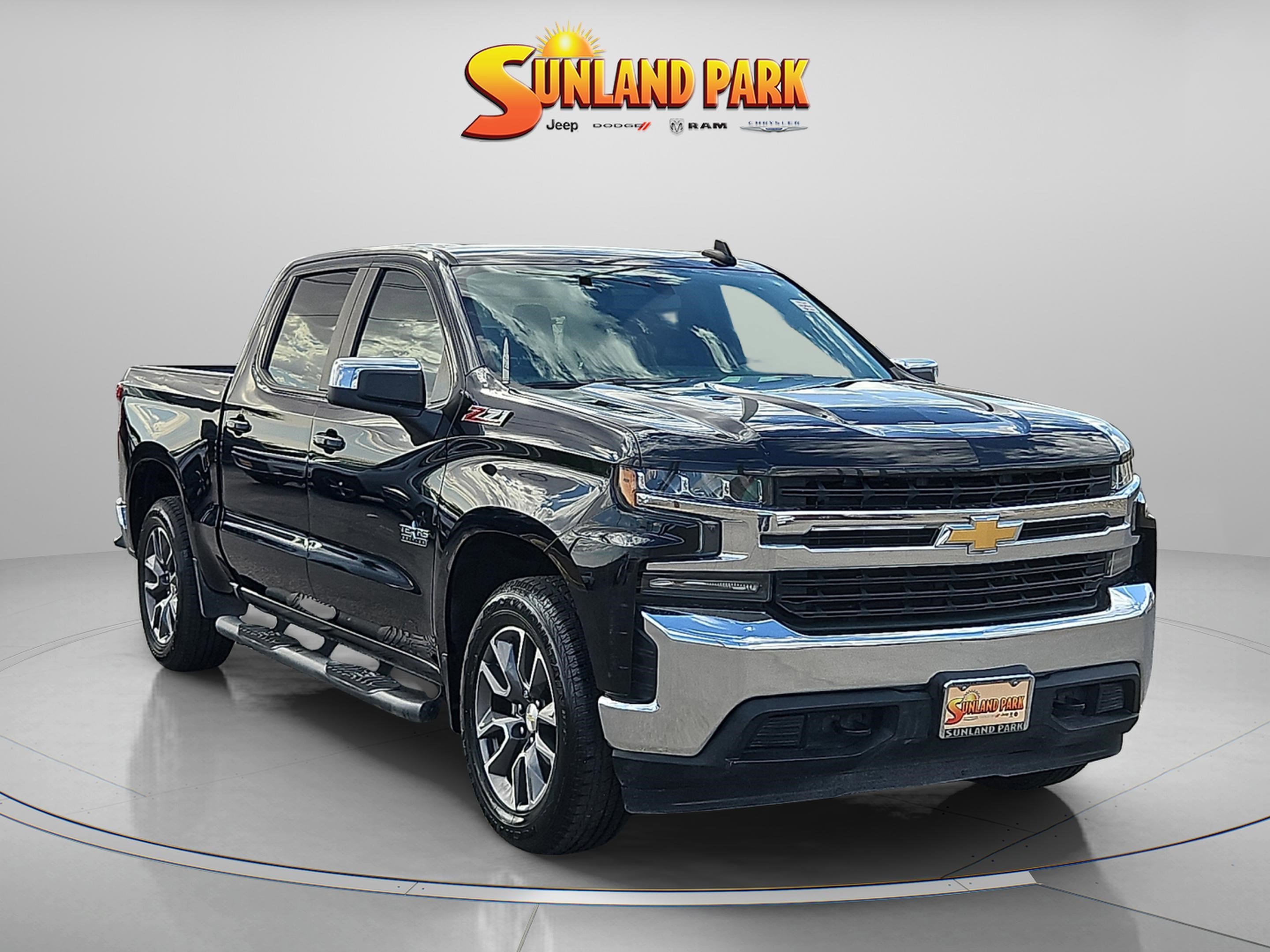 2020 Chevrolet Silverado 1500 LT 4X4 Crew Cab Short Box's photo