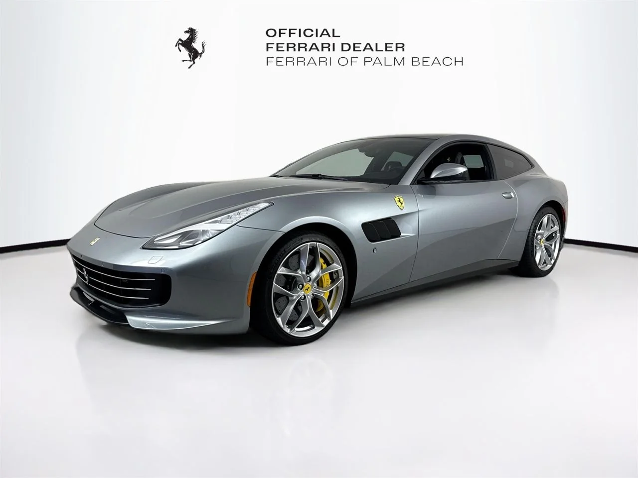2019 Ferrari GTC4Lusso Base - Photo 3