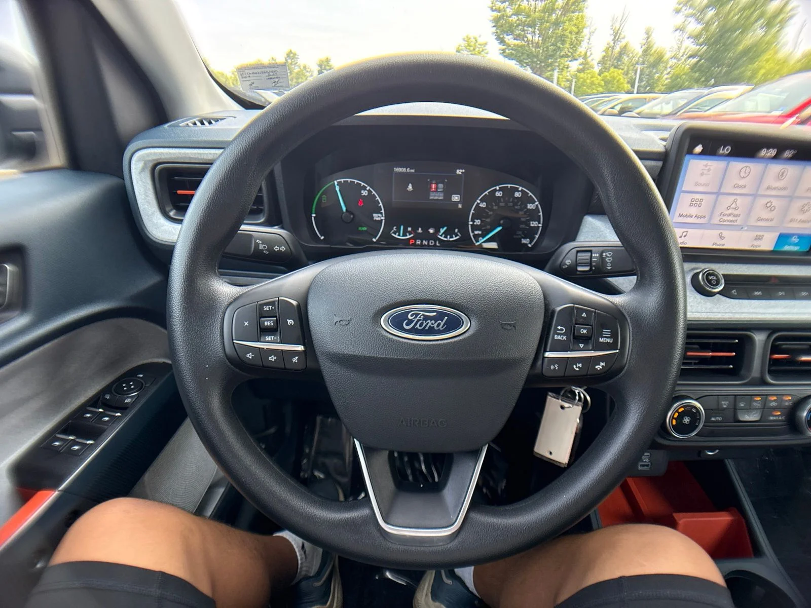Used 2024 Gray Ford XLT image 18