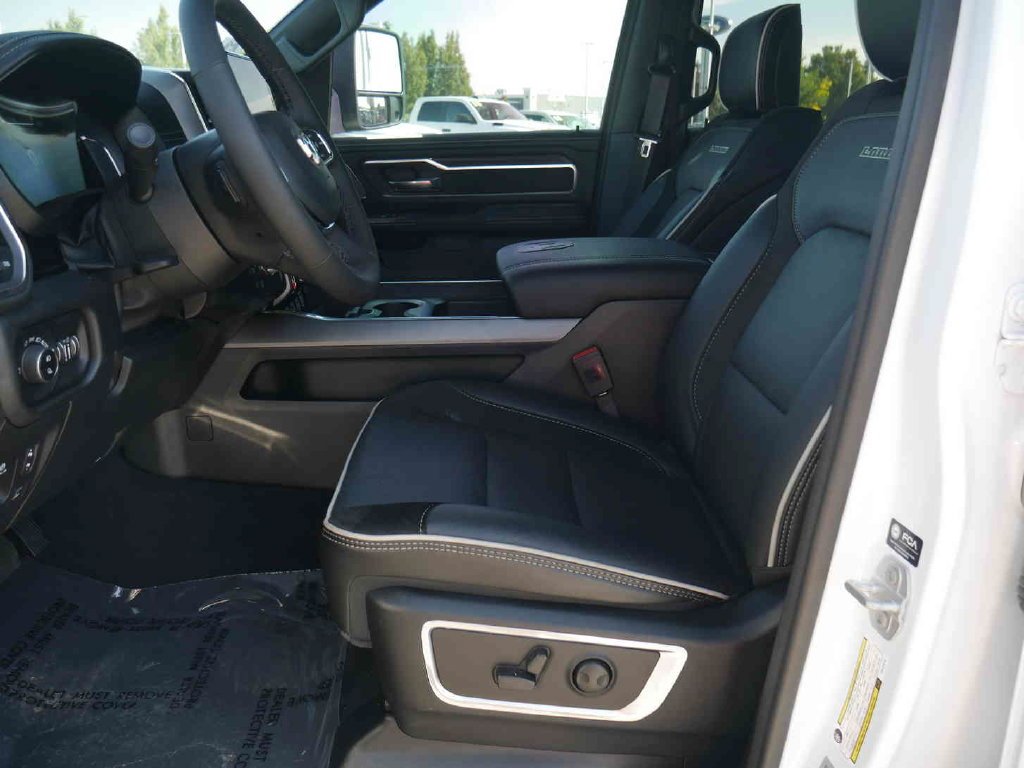 2026 RAM 1500 Laramie - Photo 35
