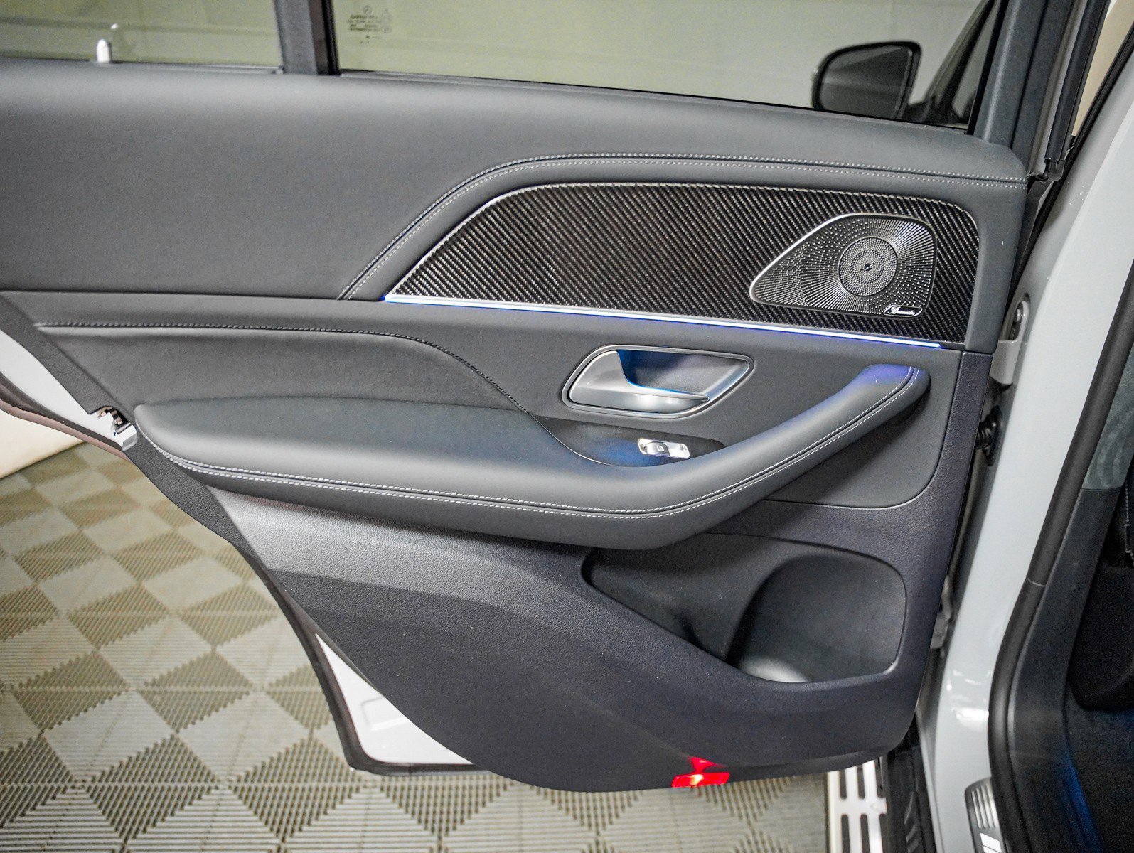 New 2026 MANUFAKTUR Alpine Grey Mercedes-Benz AMG® GLE 63 S 4MATIC+ SUV image 24