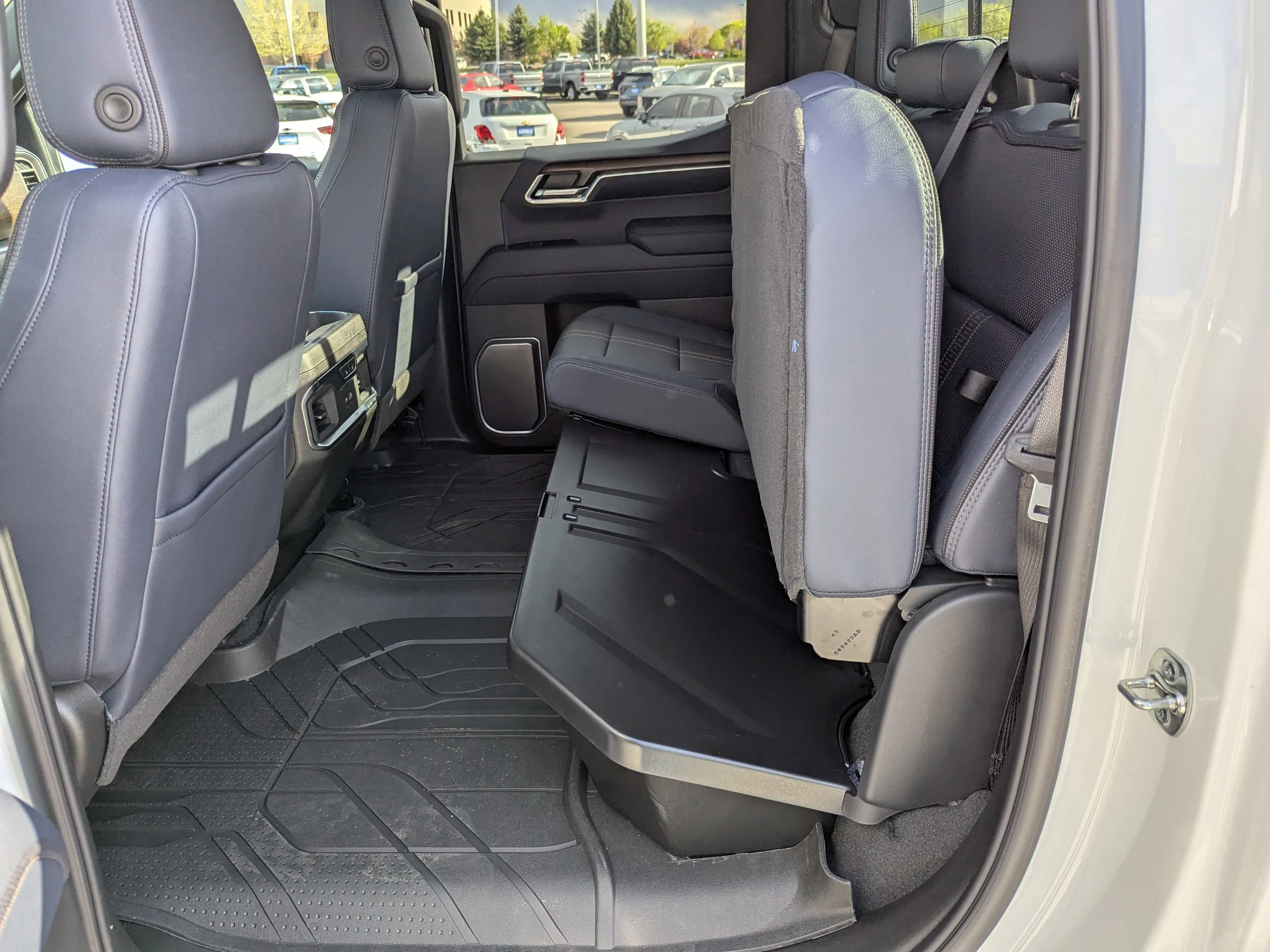 2025 Chevrolet Silverado 1500 High Country - Photo 34