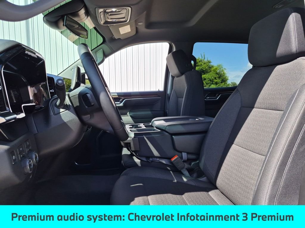 Used 2026 Summit White Chevrolet LT image 16