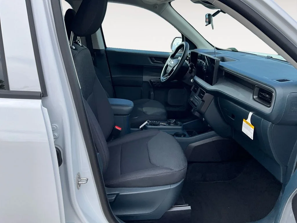 2026 Ford Maverick XL - Photo 10