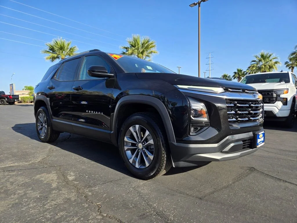 Used 2025 Mosaic Black Metallic Chevrolet LT image 1