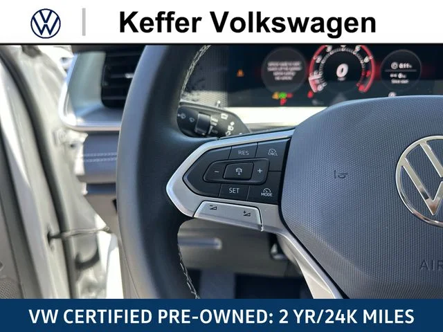 Certified Used 2025 White Volkswagen 2.0T SE image 20