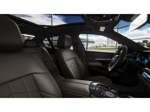 New 2027 Carbon Black Metallic BMW 550e xDrive image 9