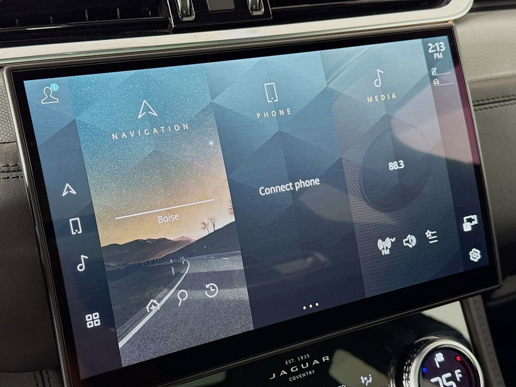 Certified Used 2021  Jaguar SVR image 16