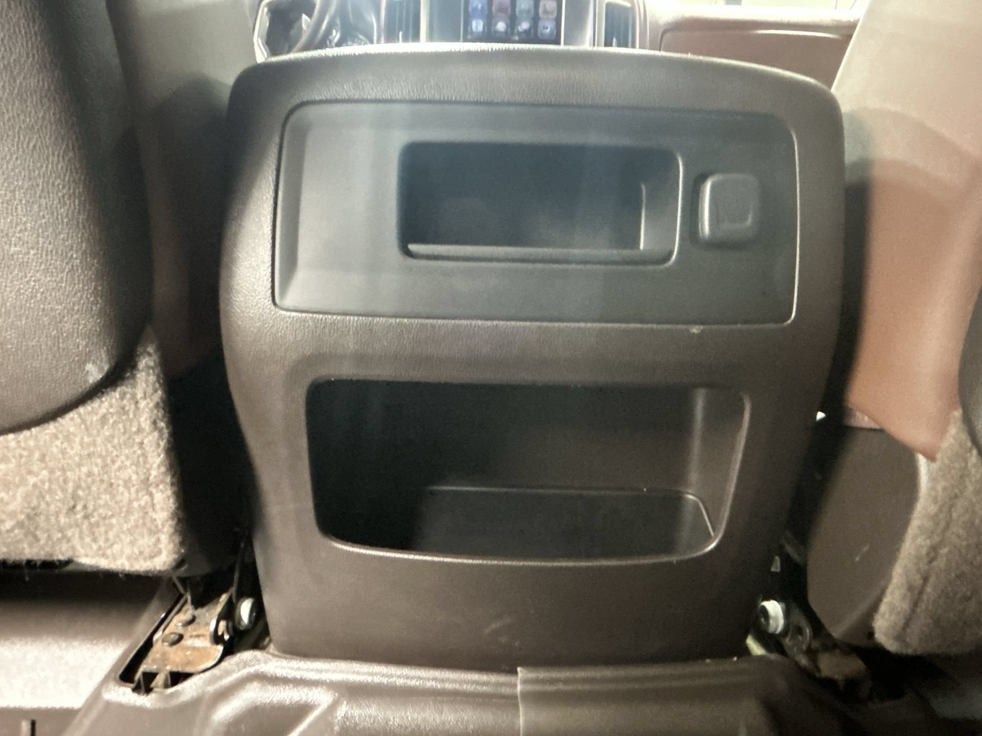 Certified Used 2015 BLACK Chevrolet High Country image 22
