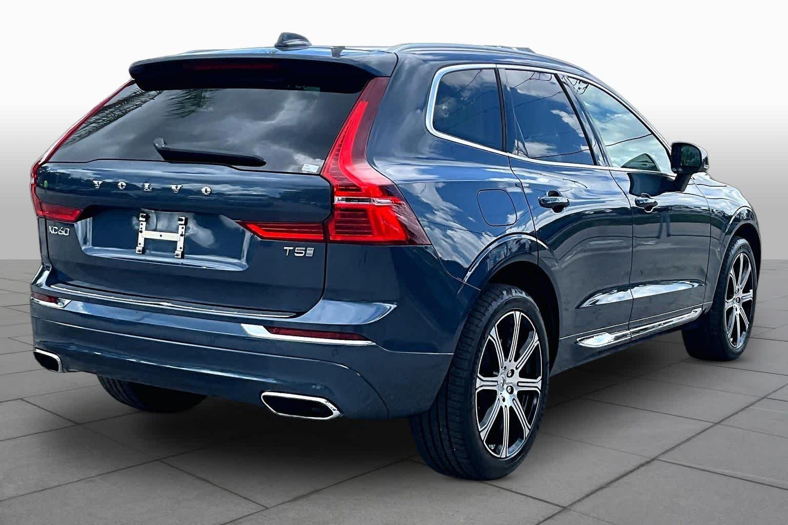 Used 2020  Volvo Inscription image 13
