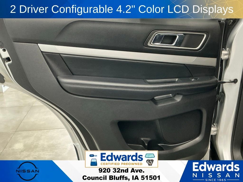Used 2017 Silver Ford XLT image 18